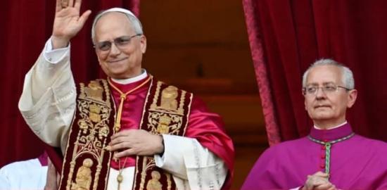 Vatican clarifies pope’s role ‘as universal shepherd’ in wake of US ambassador’s comments