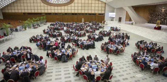 Synod group calls for gender-equality mechanisms in Church workplaces
