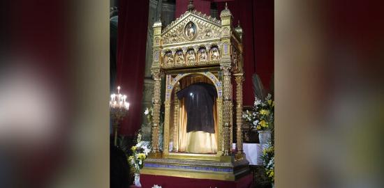 Relic of Christ’s tunic to be displayed for Pope Leo in France