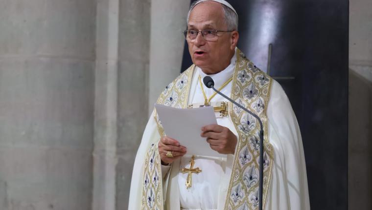 Pope Leo prays at Notre-Dame Cathedral: ‘Where heaven and earth meet’